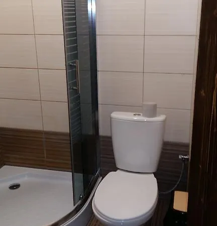 буковеньки гостинний дім та 3*