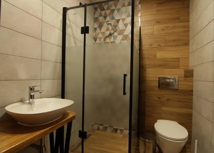 招待所 буковеньки гостинний дім та 3*