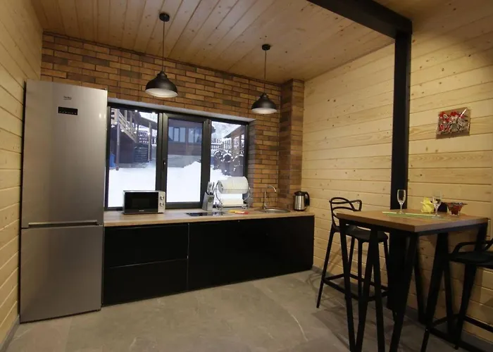 буковеньки гостинний дім та 3*