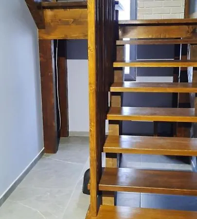 буковеньки гостинний дім та Bukovel