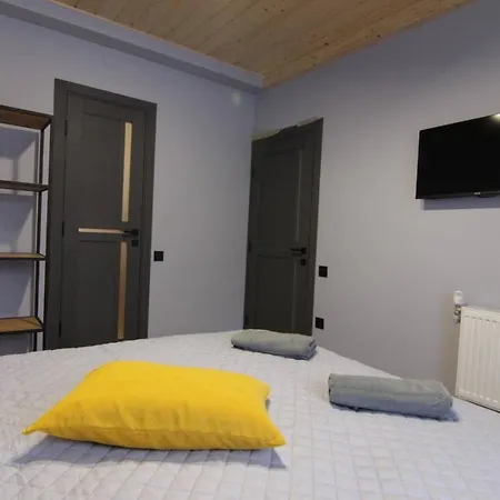 буковеньки гостинний дім та 3* Bukovel