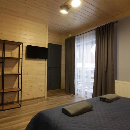 буковеньки гостинний дім та Guest house Bukovel