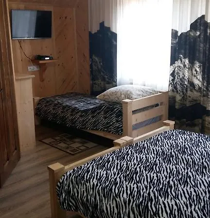 Affittacamere буковеньки гостинний дім та Bukovel