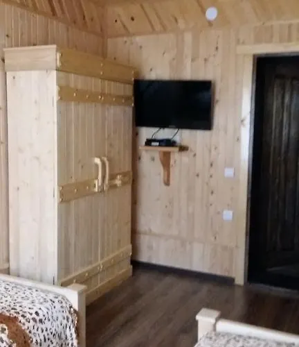 буковеньки гостинний дім та Pensión Bukovel
